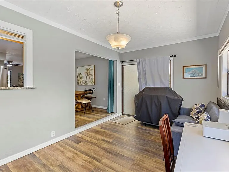 309 Shore T Rd — Photo 20