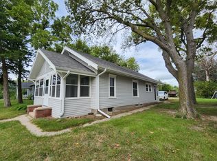 736 W Main St, Albion, NE 68620
