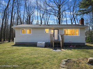 6319 Laurel Rd, Pocono Summit, PA 18346