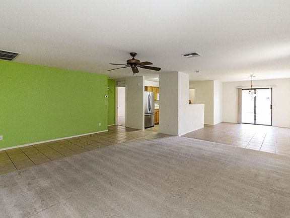 3rd image of 1429 E Avenida Isabela