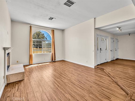 5th image of 58832 Natoma Trl