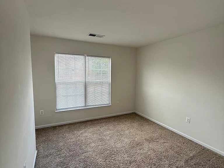 108 Davidson St — Photo 26