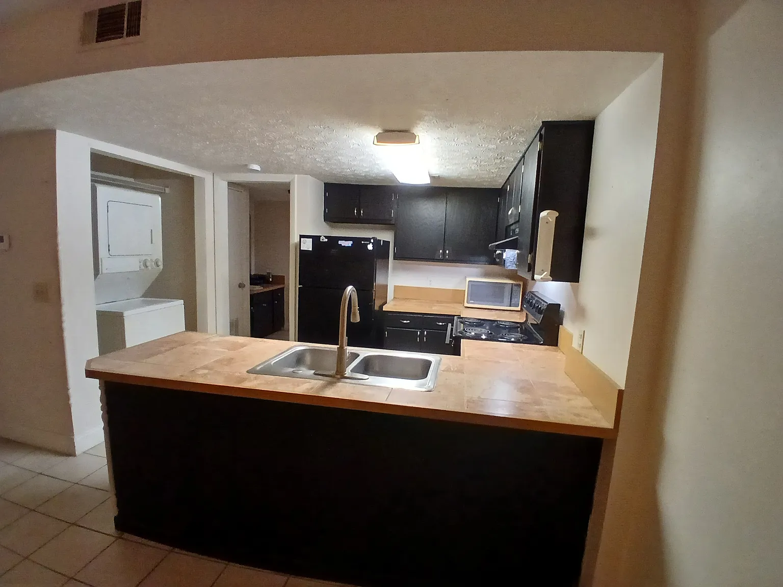 1 bed, 532 sqft, $1,300 — Photo 3