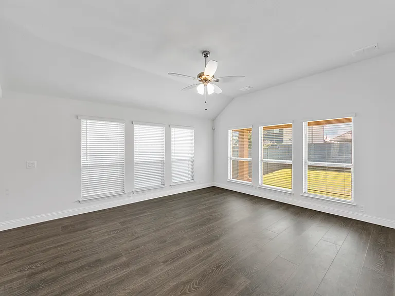 7404 Hawthorne Way — Photo 20