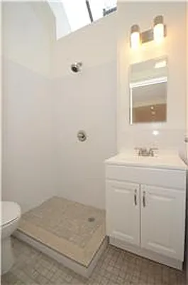 Rented by Buchbinder & Warren | media 23