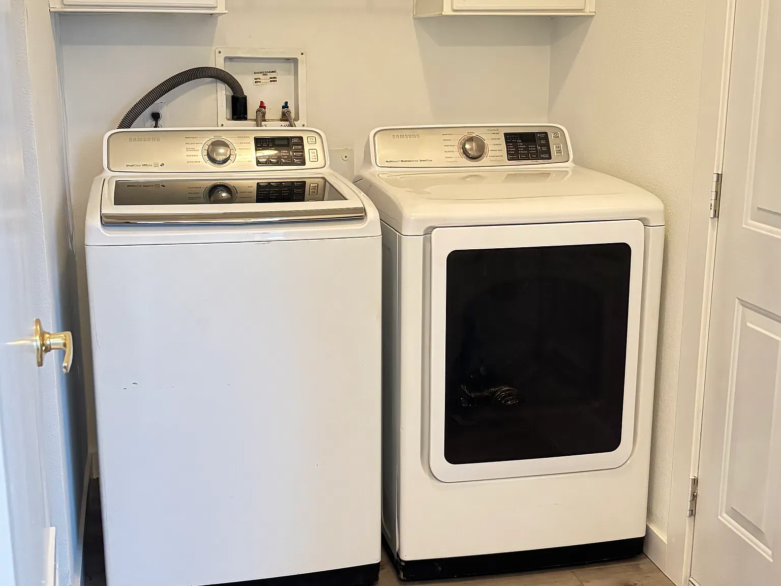 3 bed, 2200 sqft, $2,000 — Photo 3