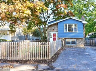 1615 Ruxton Rd, Edgewater, MD 21037