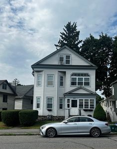 422 Chandler St, Worcester, MA, 01602