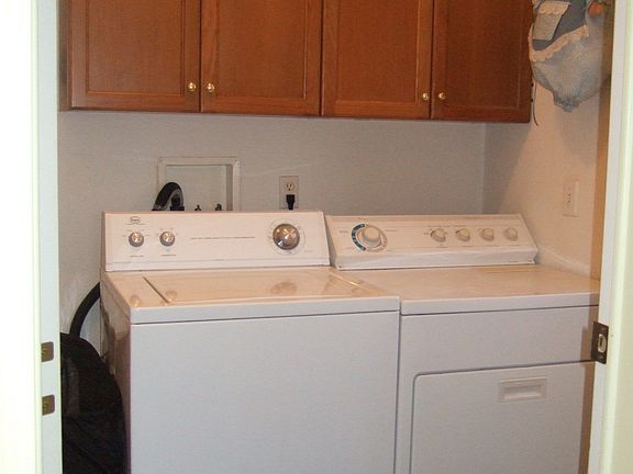 Washer & Dryer Included
