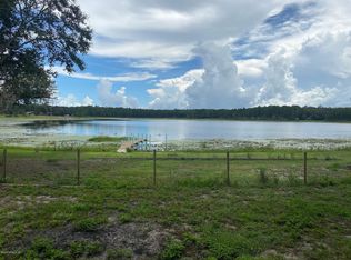 151 Lakeview Rd, Hawthorne, FL 32640