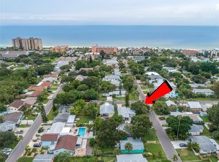 1008 1st St, Indian Rocks Beach, FL 33785