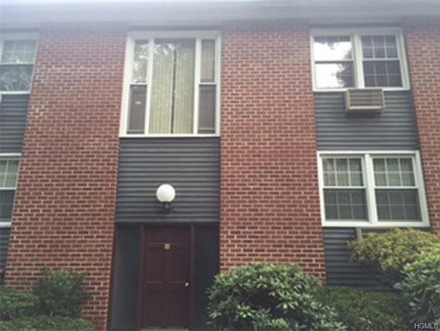 1st image of 4 Dove Ct APT L