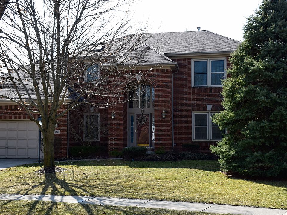 Brick & Stucco Exterior