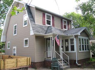 1123 Kenwood Ave, Beloit, WI 53511