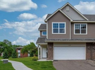 12216 River Valley Dr, Burnsville, MN 55337