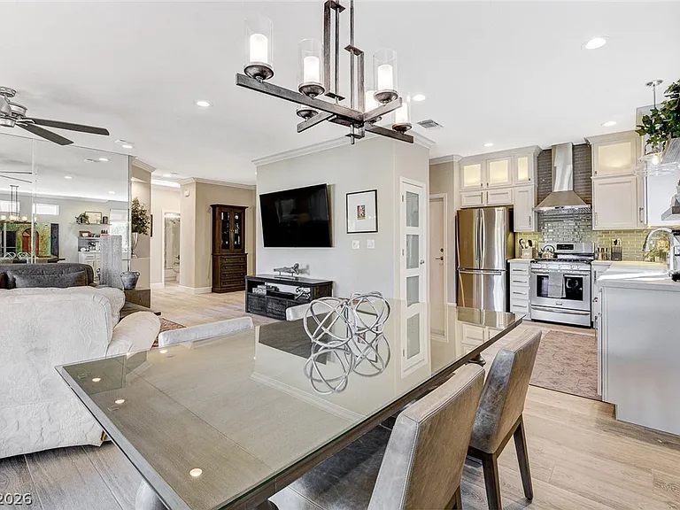 2913 Vista Butte Dr — Photo 12