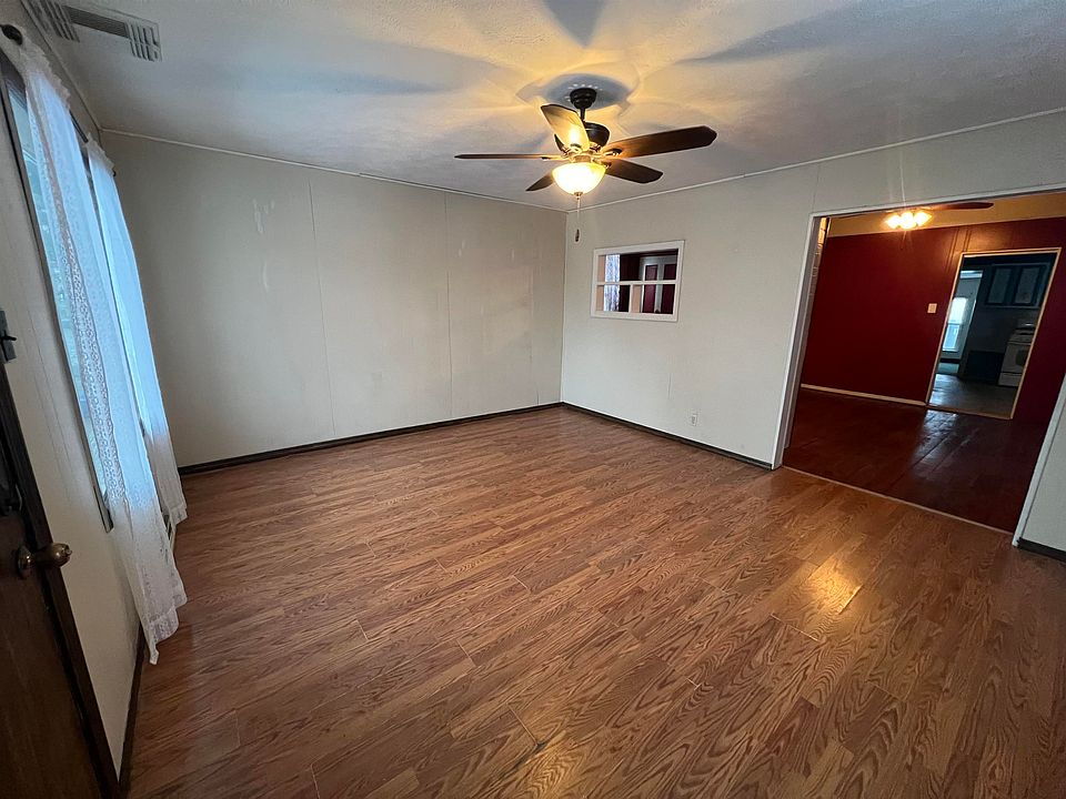 600 W 9th St, Connersville, IN 47331 Zillow