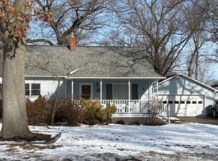 570 E Giles Rd, Muskegon, MI 49445