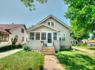 429 S 69th St, Milwaukee, WI 53214