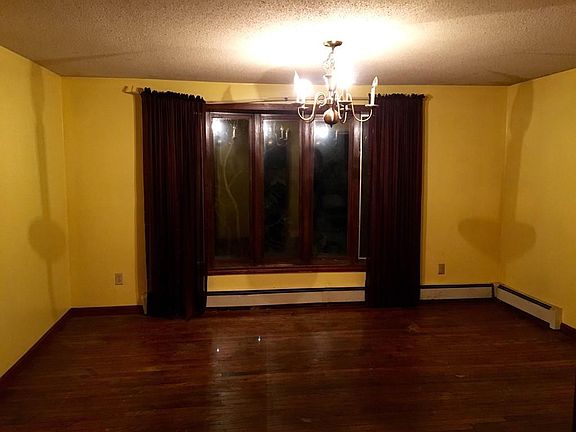4th image of 9 Laurelwood Dr