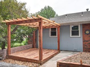 2632 E Catalpa St, Springfield, MO 65804