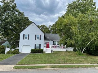 15 Lafayette Ct, Barnegat, NJ 08005
