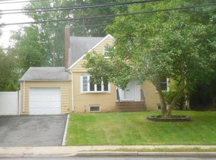 3 Shunpike Rd, Springfield, NJ 07081