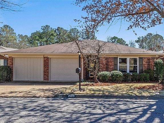 2nd image of 1509 Bellingrath Dr