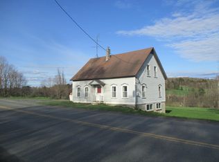 1409 Ridge Rd, Brookfield, VT 05036