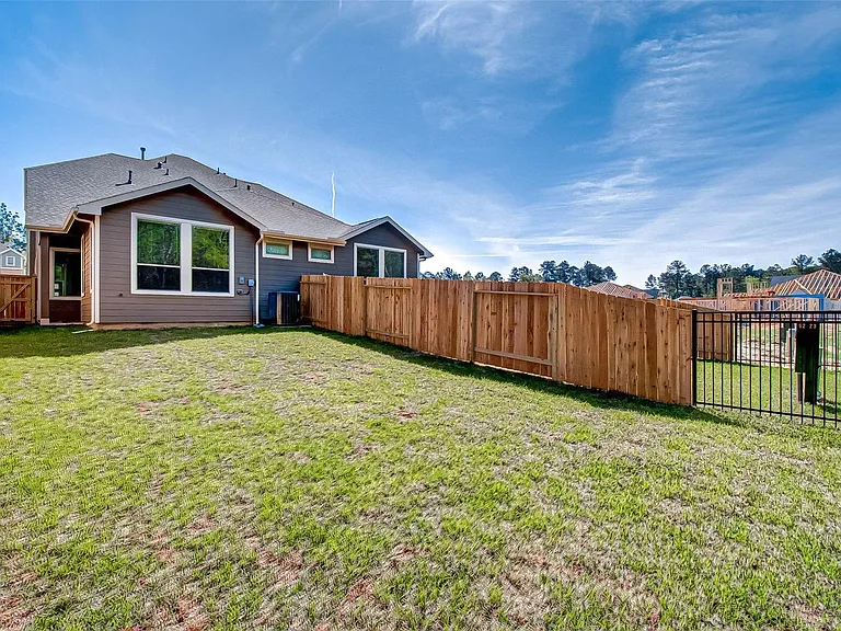 315 N Spotted Fern Dr — Photo 44