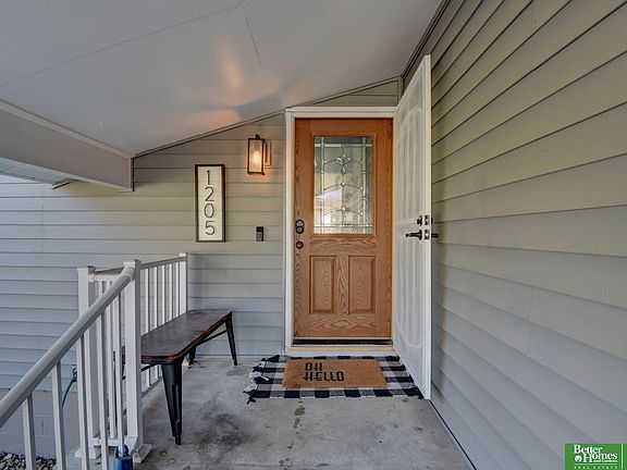 3rd image of 1205 N 145th Plz