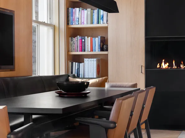 54 Bond Street image 13 of 30