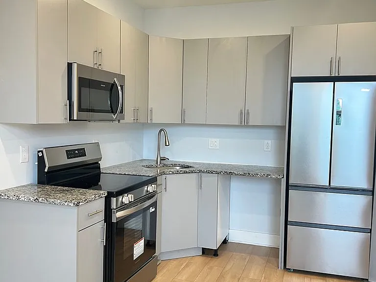 1132 N 41st St — Photo 26