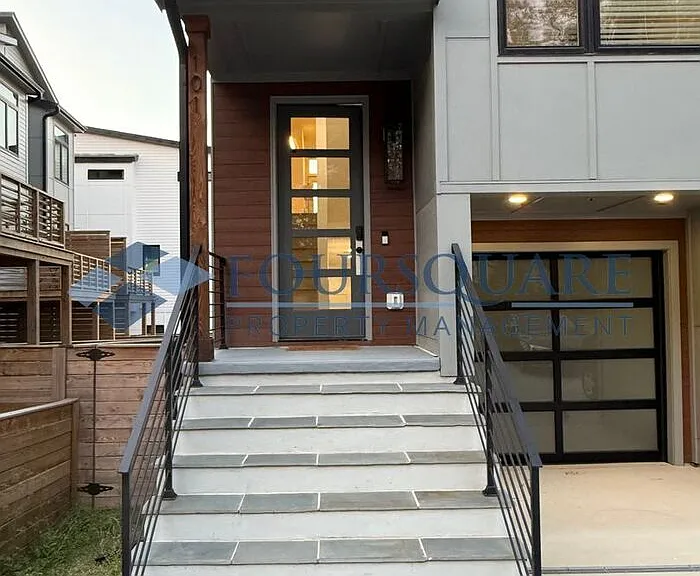 1105 Glascock St #101 — Photo 2