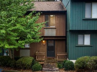 139 Fernbanks Ct, Athens, GA