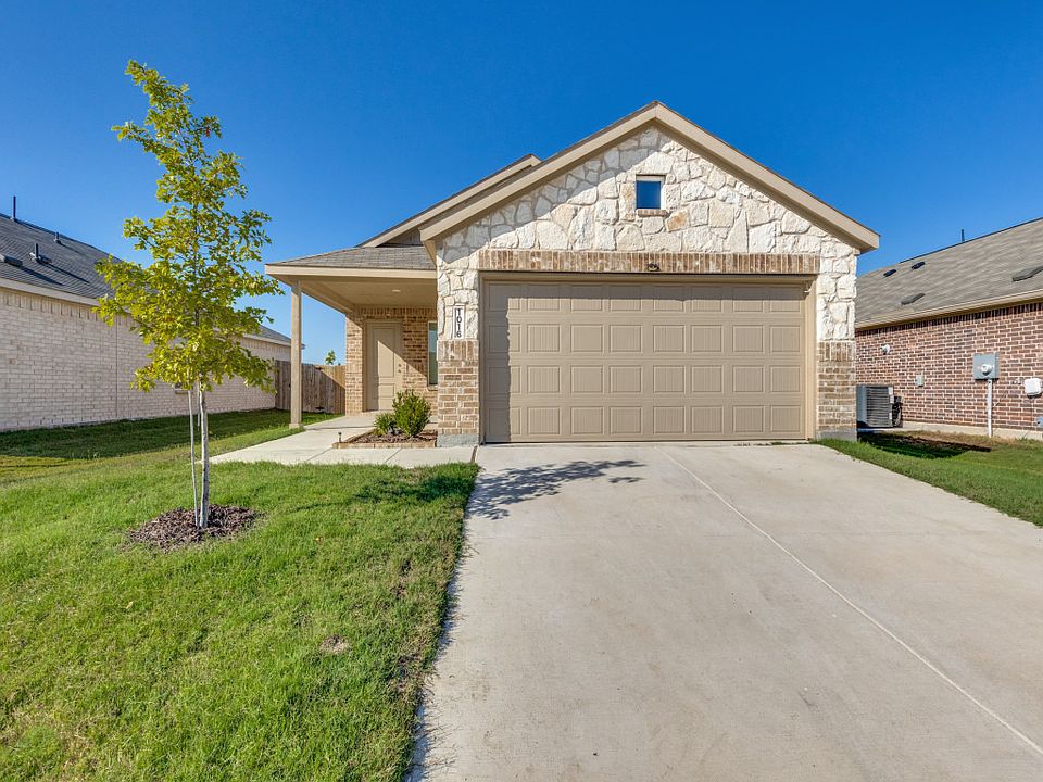 1st image of 1016 Cortijo Way