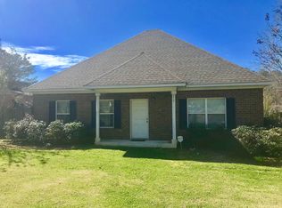 619 N Donahue Dr, Auburn, AL 36832