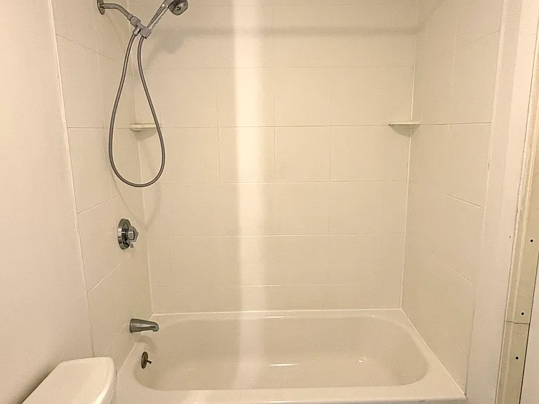 5 Winston Ct — Photo 25