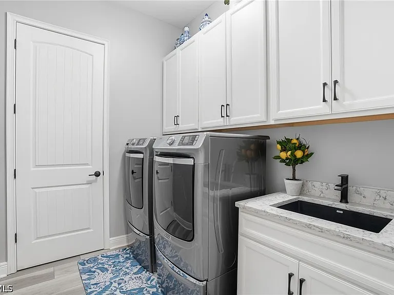 3549 Pilot Cir — Photo 37