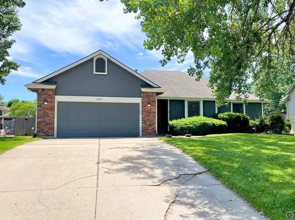 6617 SW Hamptonshire Ln, Topeka, KS 66614