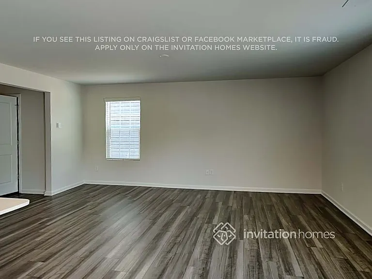 2524 Brunson Ct — Photo 4