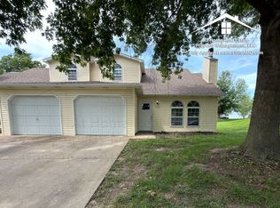 2717 Mayflower Dr, Columbia, MO 65202