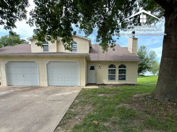 2717 Mayflower Dr, Columbia, MO 65202
