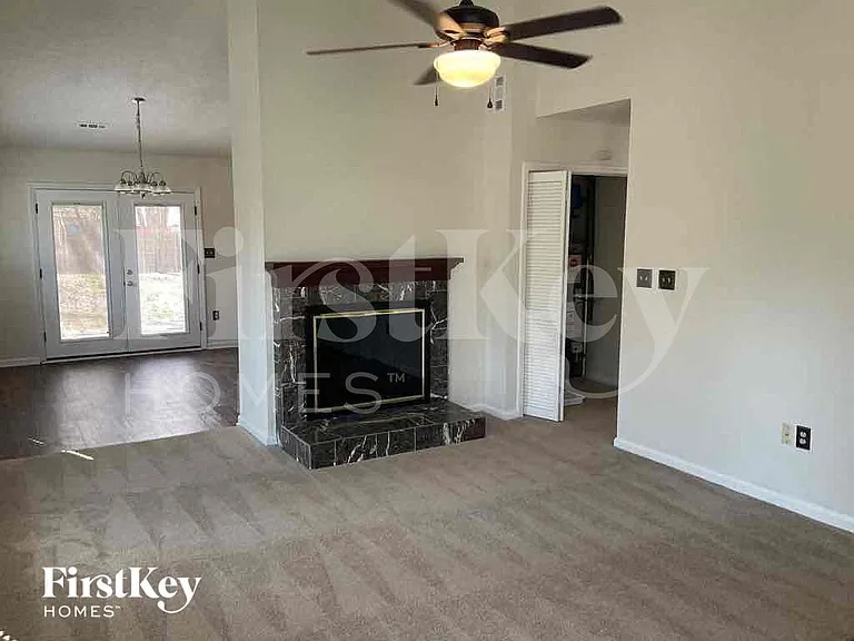 7938 Lindfield Ct — Photo 4