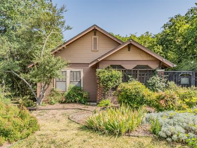1411 Rosemon Ave, Carrollton, TX, 75006