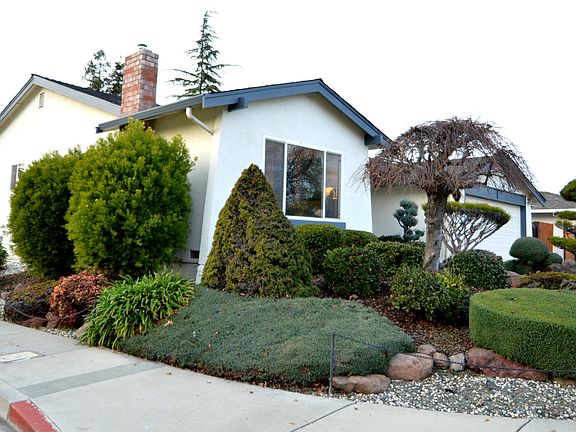 3rd image of 4170 Denker Dr
