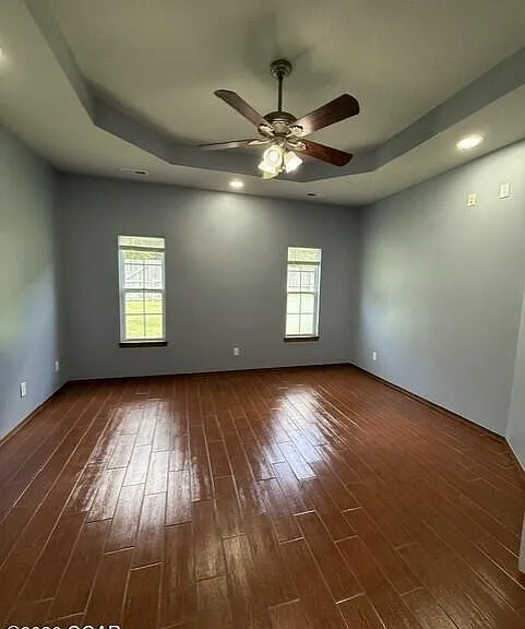 2819 N Minnesota Ave — Photo 4