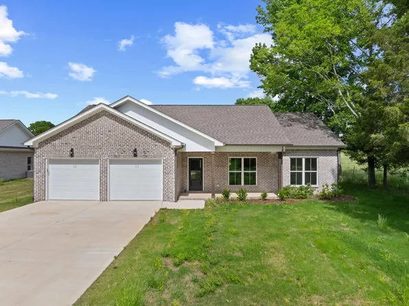 1374 County Road 103, Killen, AL 35645