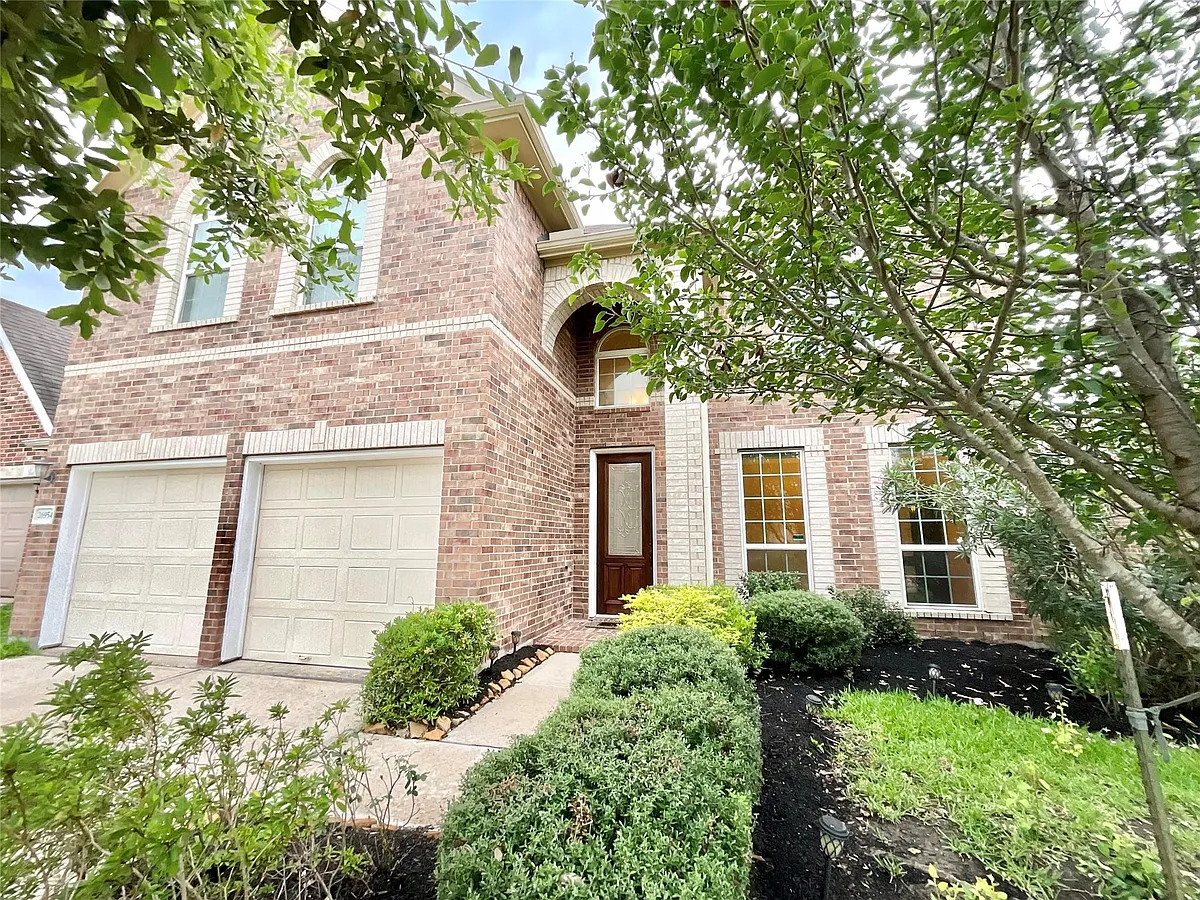Building Photo - 26954 Mustang Retreat Ln