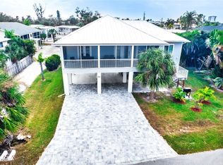 431 Lazy Way, Fort Myers Beach, FL 33931
